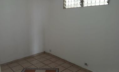 Departamento Tipo Casa en alquiler en Lanus Oeste