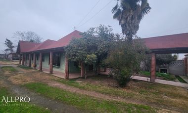 CASA EN VENTA EN REQUINOA 4 DORMITORIOS Y TERRENO AMPLIO