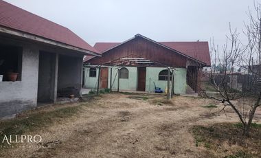 CASA EN VENTA EN REQUINOA 4 DORMITORIOS Y TERRENO AMPLIO