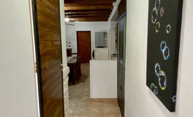 Casa en venta c/ cochera en San José