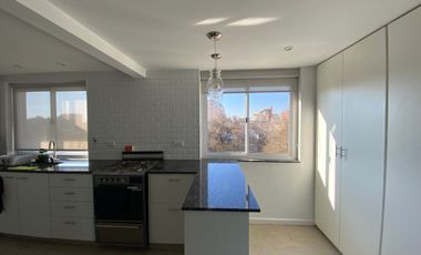 Depto. en Venta en Calles Belgrano y Emilio Civit