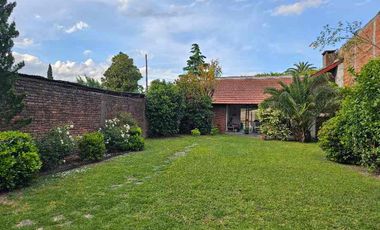 Casa en venta en Lujan Centro