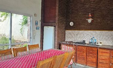 Casa en venta en Lujan Centro