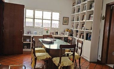 Casa en venta en Lujan Centro