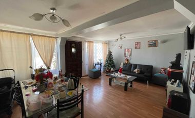 Casa en venta en LA GRANJA