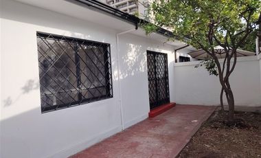 Casa en Arriendo en Gran avenida jose miguel carrera con octava avenida