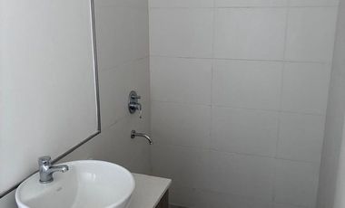 Amplio departamento en Adrogue