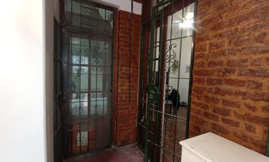 VILLA URQUIZA PH 2 AMB. CON ENTREPISO PATIO PB