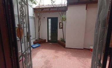 VILLA URQUIZA PH 2 AMB. CON ENTREPISO PATIO PB