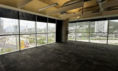 Oficina acondicionada en renta de 238m2  edificio en Av. San Jerónimo