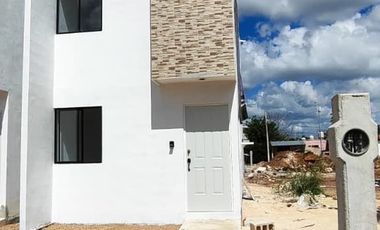 Casa en venta en OPICHEN | ENTREGA INMEDIATA