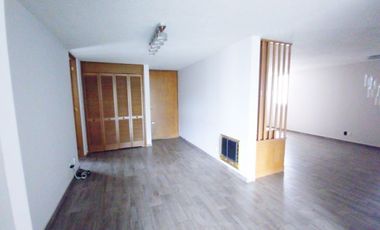 EN VENTA Remodelado departamento. Ubicacion Sur