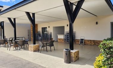 CASA EN RENTA EN PUERTA DE PIEDRA, CORREGIDORA CON TERRENO EXCEDENTE