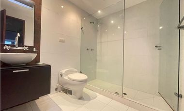 Se Vende Casa -Sector La Castellana