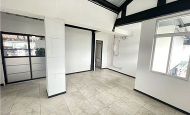 Se Vende Local Comercial en Mall Centenario - Zona Avenida Centenario