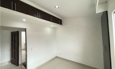 Casa Remodelada en Conjunto cerrado al Sur de la Ciudad