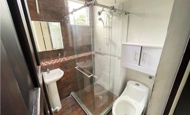 Casa Remodelada en Conjunto cerrado al Sur de la Ciudad