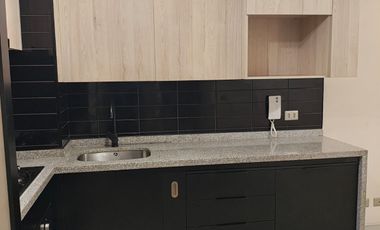 DEPARTAMENTO CERCA DE ESTACIÓN DE METRO LO OVALLE