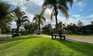 Venta Terreno en esquina, Casa Fuerte, Tlajomulco de Zuñiga