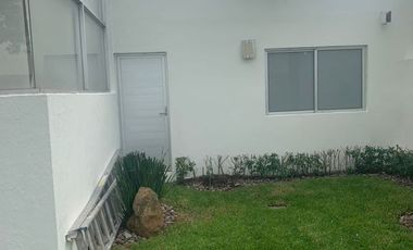 CASA EN RENTA FRACC.  PUERTA DEL BOSQUE, ZAPOPAN