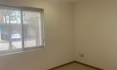 CASA EN RENTA FRACC.  PUERTA DEL BOSQUE, ZAPOPAN