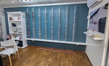 VENDEMOS LOCAL COMERCIAL LADO FLORERIA