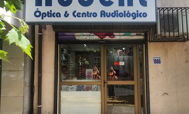 VENDEMOS LOCAL COMERCIAL LADO FLORERIA