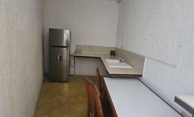 QUINTA EN VENTA CON CENOTE EN TAKAT, BACA.