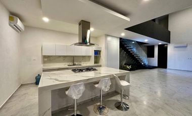 ESPECTACULAR CASA EN VENTA EN PRADERAS DEL MAYAB, CONKAL.