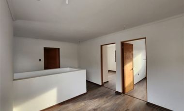 Casa en Arriendo en Condominio Mirador de Nogales, Machalí