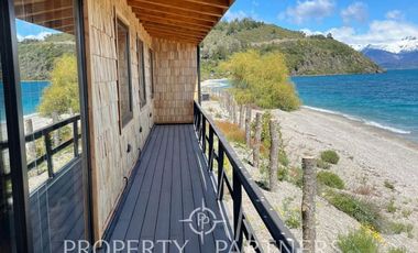Patagonia, espectacular casa orilla lago General Carrera
