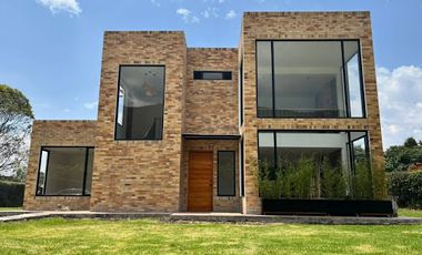 ARRIENDO de CASAS en TENJO