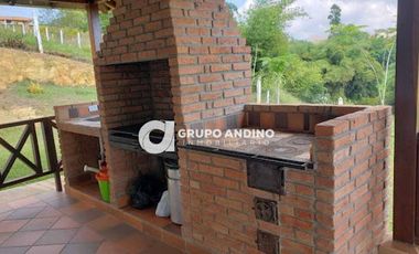 VENTA de CASA CAMPESTRE en PIEDECUESTA