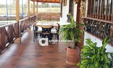 VENTA de CASA CAMPESTRE en PIEDECUESTA