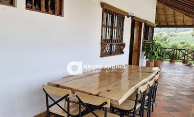 VENTA de CASA CAMPESTRE en PIEDECUESTA