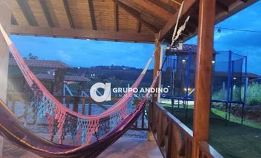 VENTA de CASA CAMPESTRE en PIEDECUESTA