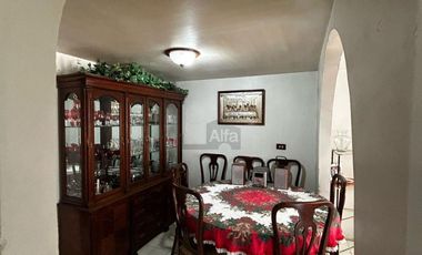 Casa en venta en Los Reyes Ixtacala