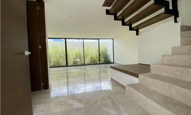 Casa nueva en renta en Miralta Residencial