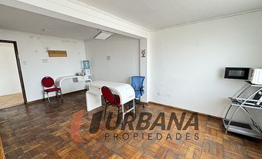 CASA COMERCIAL EN CALLE HUANHUALI