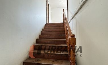 CASA COMERCIAL EN CALLE HUANHUALI