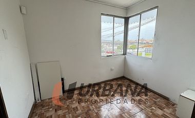 CASA COMERCIAL EN CALLE HUANHUALI