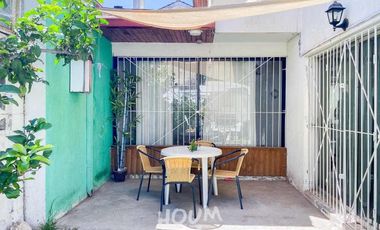 CÓMODA CASA EN CONDOMINIO CERCANO A JUMBO