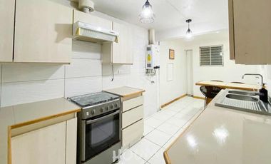 CÓMODA CASA EN CONDOMINIO CERCANO A JUMBO