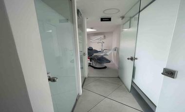 CONSULTORIO  EN ARRIENDO EN ZONA NORTE/SECTOR CLINICAS/ARMENIA