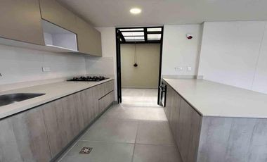 Casa remodelada para estrenar en Oikos Savanna Santa Clara – 112.88 m²