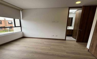 Casa remodelada para estrenar en Oikos Savanna Santa Clara – 112.88 m²