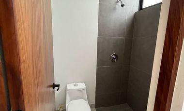 CASA EN VENTA MERIDA, CONKAL, PRIVADA TAMORA, ENTREGA INMEDIATA.