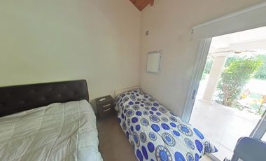 CASA EN VENTA 5 DORMITORIOS BARRIO PRIVADO LAS CATALPAS CON TOUR VIRTUAL