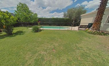 CASA EN VENTA 5 DORMITORIOS BARRIO PRIVADO LAS CATALPAS CON TOUR VIRTUAL