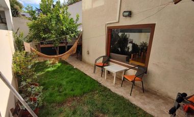 Casa en venta - 2 Dormitorios 1 Baño - Mar del Plata